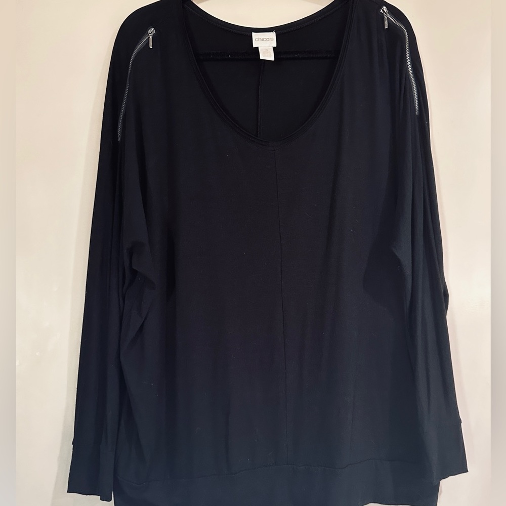 Chicos Shoulder Zip Top
